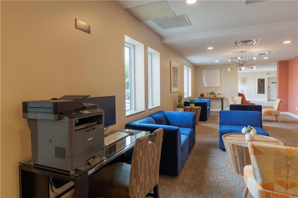 Hotel Orangewood & Kansas Airport 3*