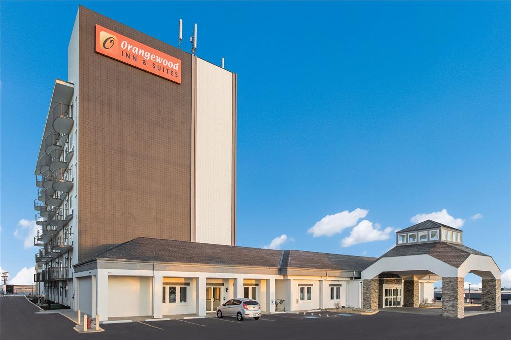Orangewood & Kansas Airport